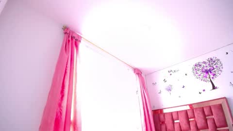 xayu online show from 02.20.25