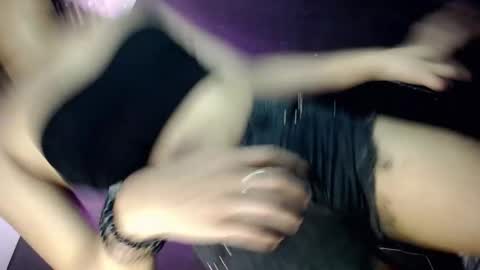 Snapshot of xchinita_kyanggx chatting on 12.27.24 kianna online show from 12.27.24