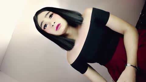 Snapshot of xchinita_kyanggx chatting on 01.02.25 kianna online show from 01.02.25