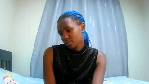 Snapshot of xeenah chatting on 11.03.25 xeenah online show from 11.03.25