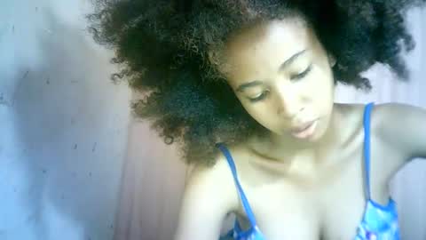 xenna610827 online show from 02.05.25