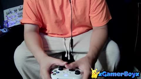Snapshot of xgamerboyx chatting on 10.31.25 xgamerboyx online show from 10.31.25