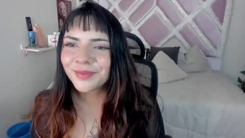 Snapshot of xhinata_hyugaxx chatting on 02.15.26 hinata online show from 02.15.26