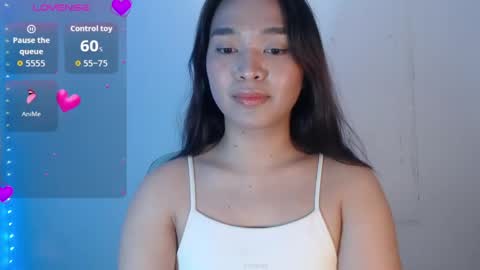 xhotlickerkiarax online show from 05.28.26