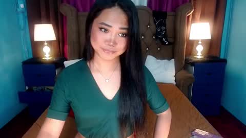 Snapshot of xhugesignificant69x chatting on 02.07.25 xhugesignificant69x online show from 02.07.25