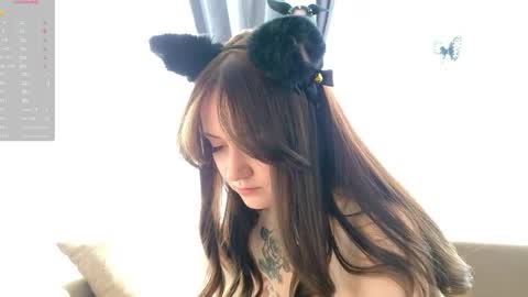 Luna and Lina online show from 04.06.26