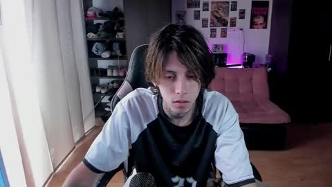 Snapshot of xice_boy chatting on 04.29.26 xIce Boy online show from 04.29.26