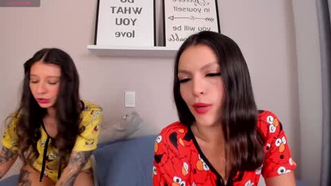 XIMENA LOPEZ online show from 11.28.25