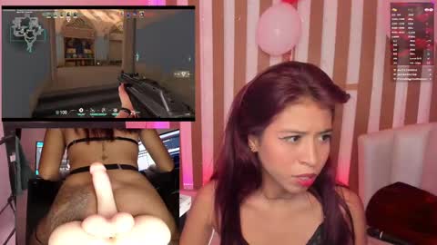 Snapshot of ximenareid chatting on 02.21.25 Ximena online show from 02.21.25