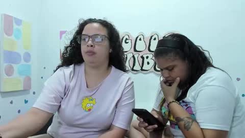 Snapshot of ximenarusso chatting on 12.05.25 online show from 12.05.25