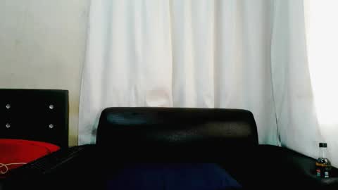 XIndianXFireBallx online show from 12.02.25