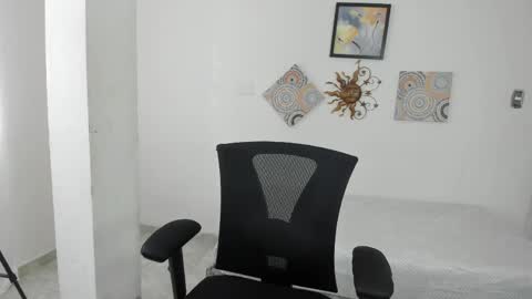 xiomi04 online show from 04.06.26