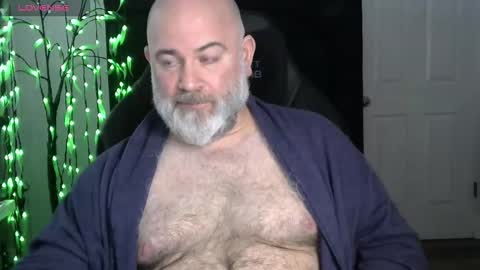 Snapshot of xjohnniex77 chatting on 02.01.26 MrSlowBurn77 online show from 02.01.26