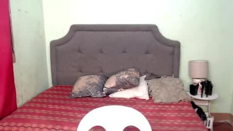 Snapshot of xkaytlyn_whitexx chatting on 02.21.25 Seductive Kaylyn online show from 02.21.25
