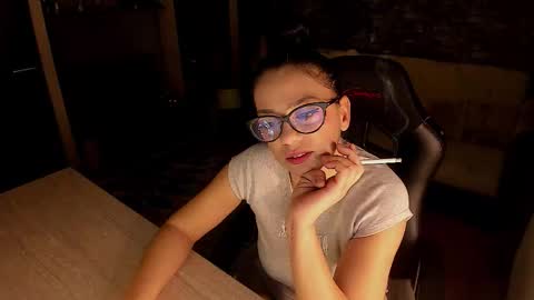 Snapshot of xlaracroftx chatting on 02.15.26 Lara online show from 02.15.26