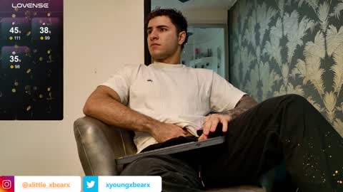 Snapshot of xlittle_xbearx chatting on 12.20.24 Kev online show from 12.20.24