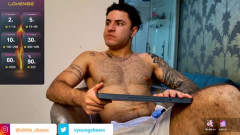 Snapshot of xlittle_xbearx chatting on 01.28.25 Kev online show from 01.28.25
