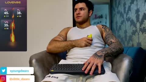 Snapshot of xlittle_xbearx chatting on 03.09.25 Kev online show from 03.09.25