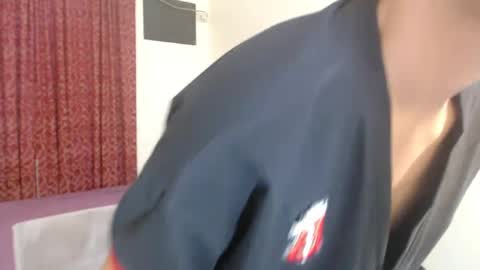 Snapshot of xlovely_destinyx chatting on 12.11.24 Alice online show from 12.11.24