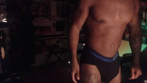 Snapshot of xmanslice chatting on 09.30.25 manslice online show from 09.30.25