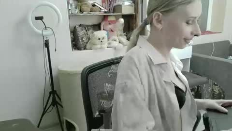 xMilagrosxs online show from 04.04.26