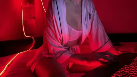 XMollyLoveX online show from 12.05.25