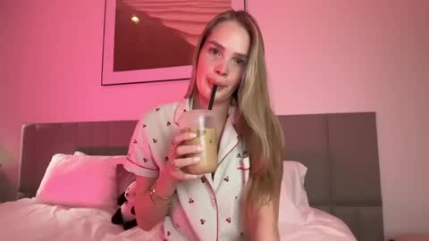 madeline online show from 06.06.26