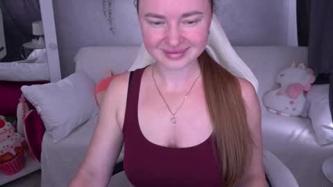 Monica online show from 10.04.25