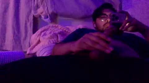 Alejandro FullMoon online show from 12.04.24