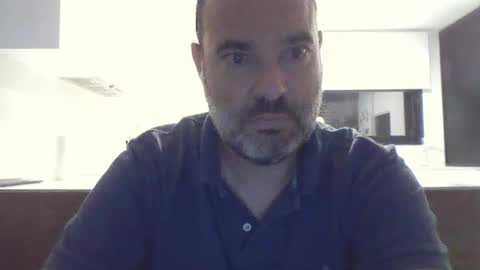 Snapshot of xoriso chatting on 10.03.25 xoriso online show from 10.03.25