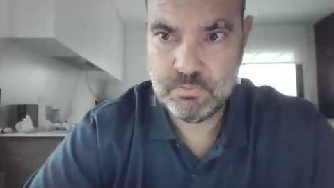 Snapshot of xoriso chatting on 10.13.25 xoriso online show from 10.13.25