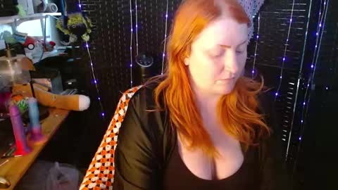 xredbanshee online show from 01.21.25