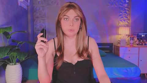 Michelle online show from 10.07.25