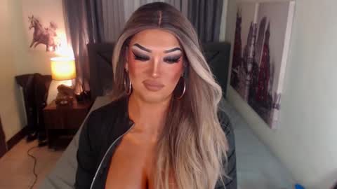 Cattaleya online show from 03.08.25