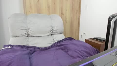 Snapshot of xspecialroomx chatting on 02.24.26 Hellen Sofia instagram hellen5546 online show from 02.24.26