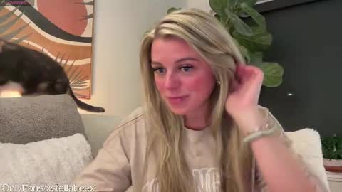 xstellabeex online show from 12.02.24