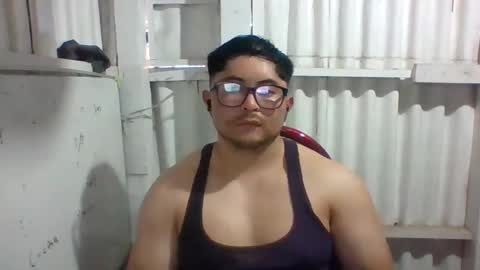 Snapshot of xstudiobog_90 chatting on 01.25.25 xstudiobog_90 online show from 01.25.25