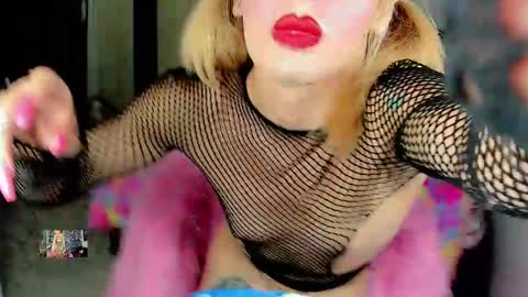 Femboy Exotic online show from 01.05.25