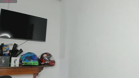 Stipp3r online show from 11.30.25