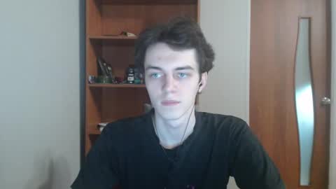 traqqq online show from 12.01.25