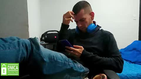 xuyeeg online show from 02.17.25