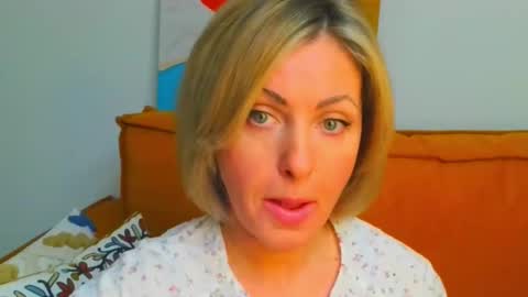 xvaleriax0 online show from 02.15.26