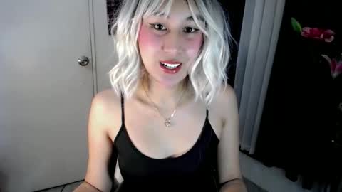 Snapshot of xxbeatrice69xx chatting on 12.03.25 Xxbeatrice69Xx online show from 12.03.25