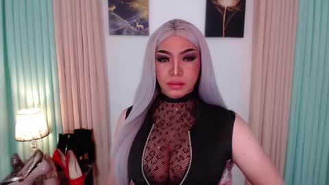 Snapshot of xxeroticdhaliaxx chatting on 11.24.25 xxeroticdhaliaxx online show from 11.24.25