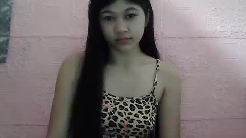 Snapshot of xxhoneylet06 chatting on 11.22.25 xxhoneylet06 online show from 11.22.25