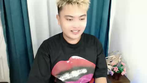 Loyd online show from 02.06.26