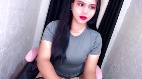 divine online show from 10.12.25