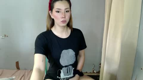 Dyanna Zulla online show from 02.10.26