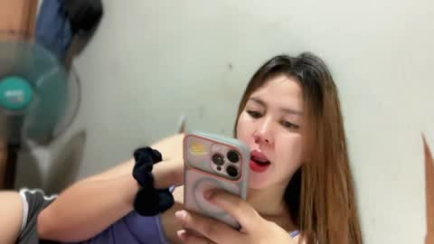 Dyanna Zulla online show from 04.05.26