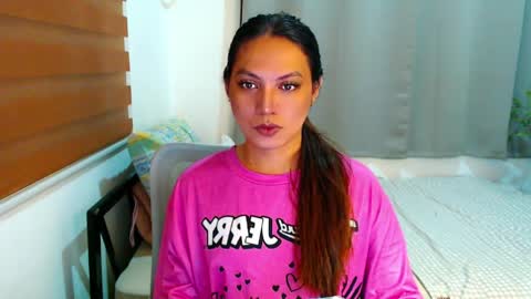 Snapshot of xxjulielovesyouxx chatting on 04.01.26 July online show from 04.01.26